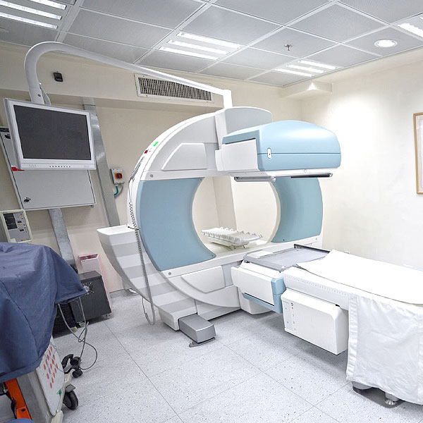 custom parts and rapid prototyping industry-medical devices